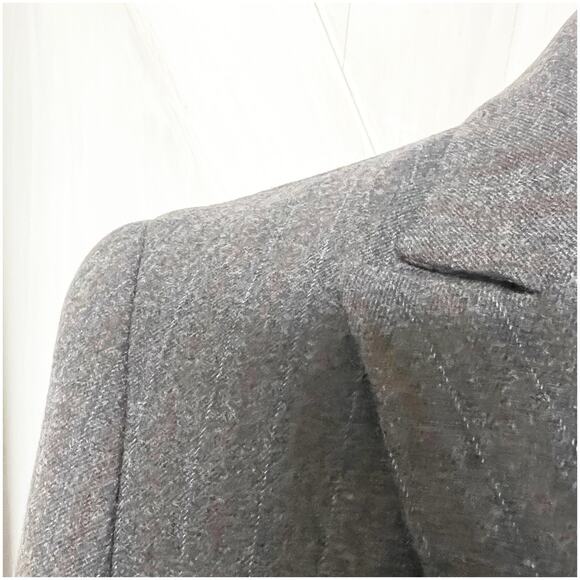 Theory Women’s Wool Pinstripe Two Button Blazer Size 6 Gray Preppy Office City - Picture 11 of 13